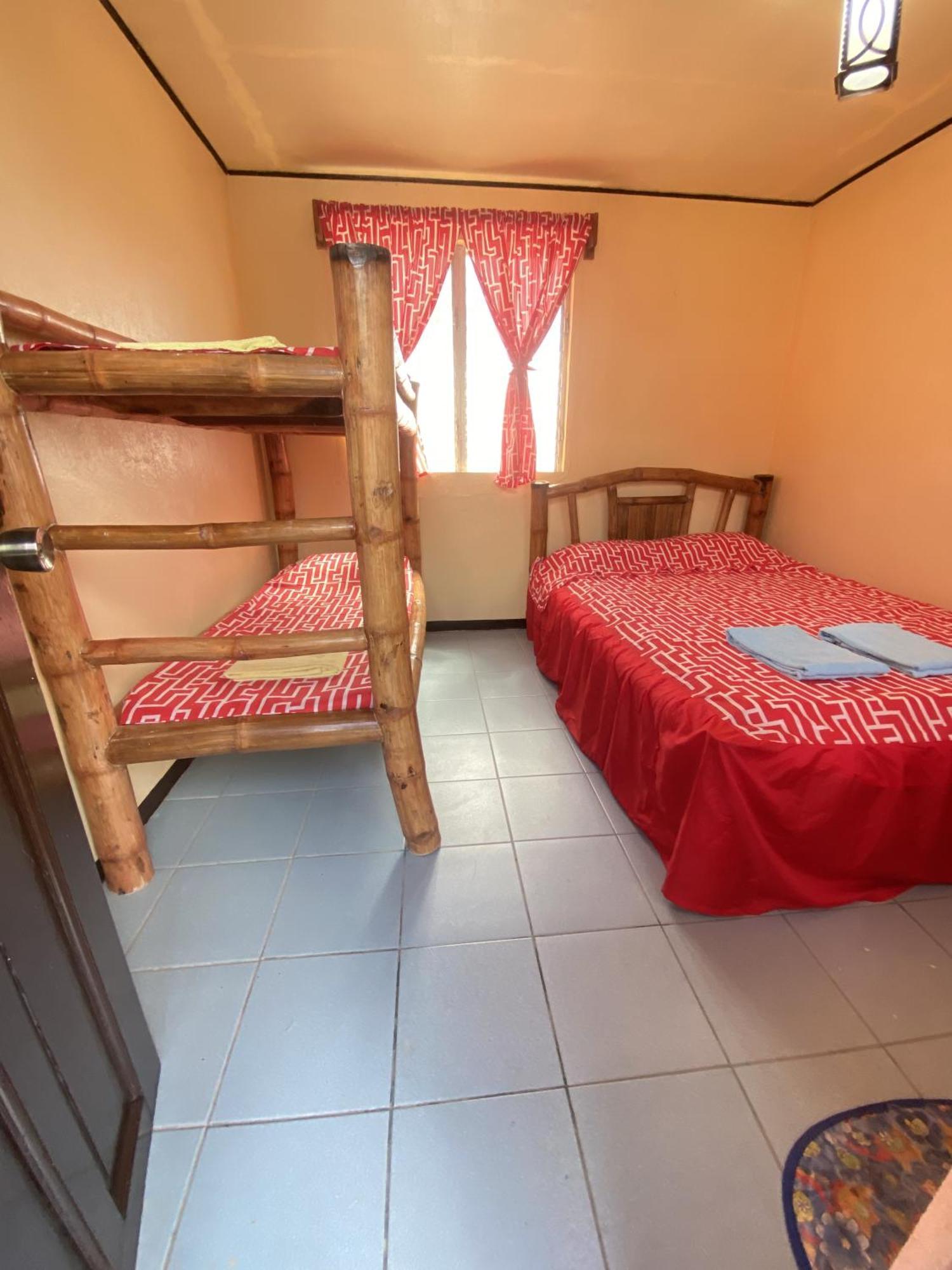 Napo Beach Resort Maripipi Екстериор снимка